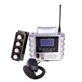 機(jī)車臺(tái)